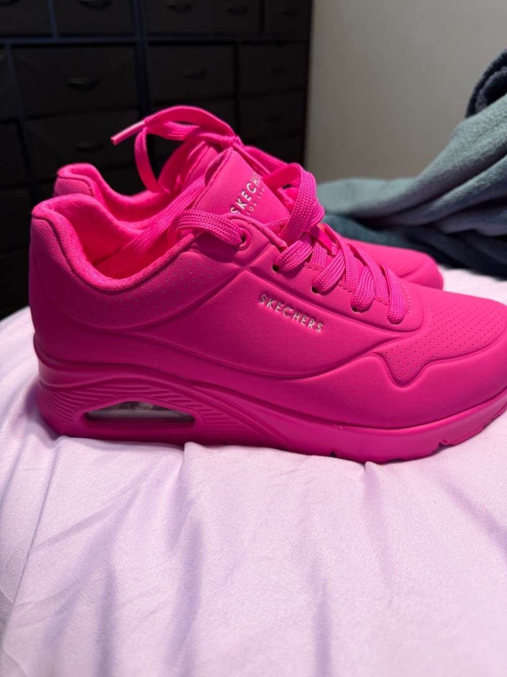 Skechers Women's Bright Pink Athletic Sneakers